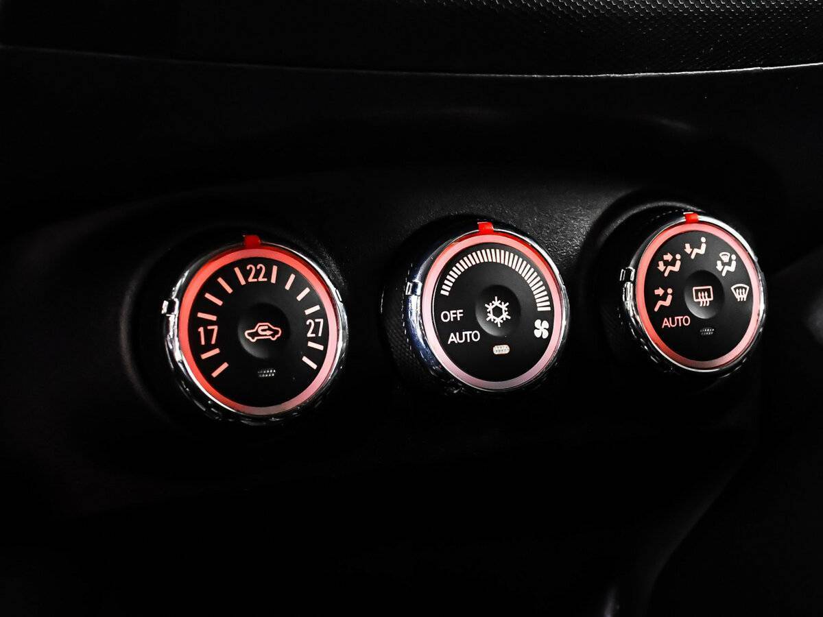 Mitsubishi Outlander, 2012 Фото №12