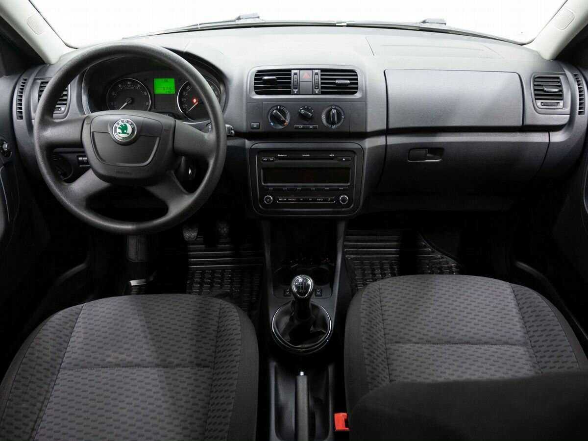 Skoda Fabia, 2012 Фото №13