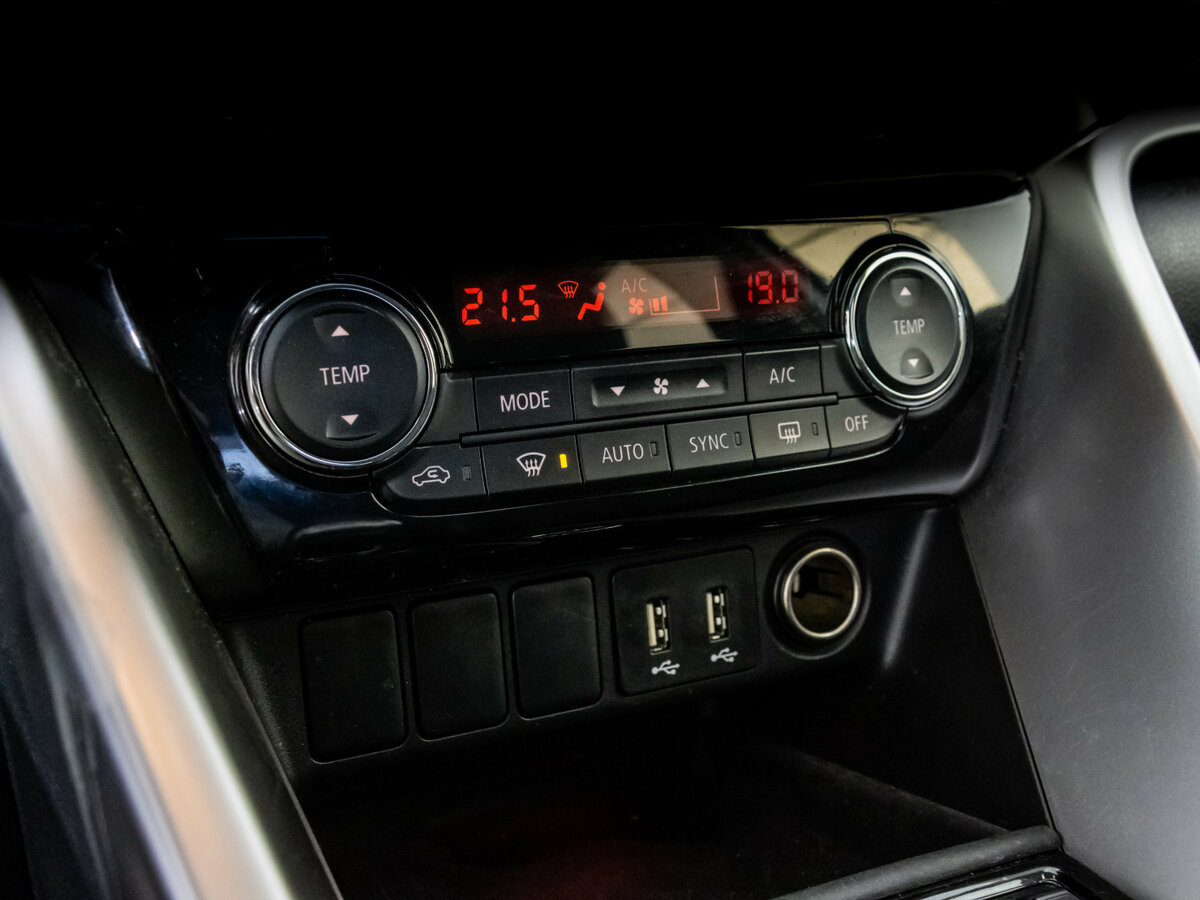 Mitsubishi Eclipse Cross I Рестайлинг, 2022 Фото №19