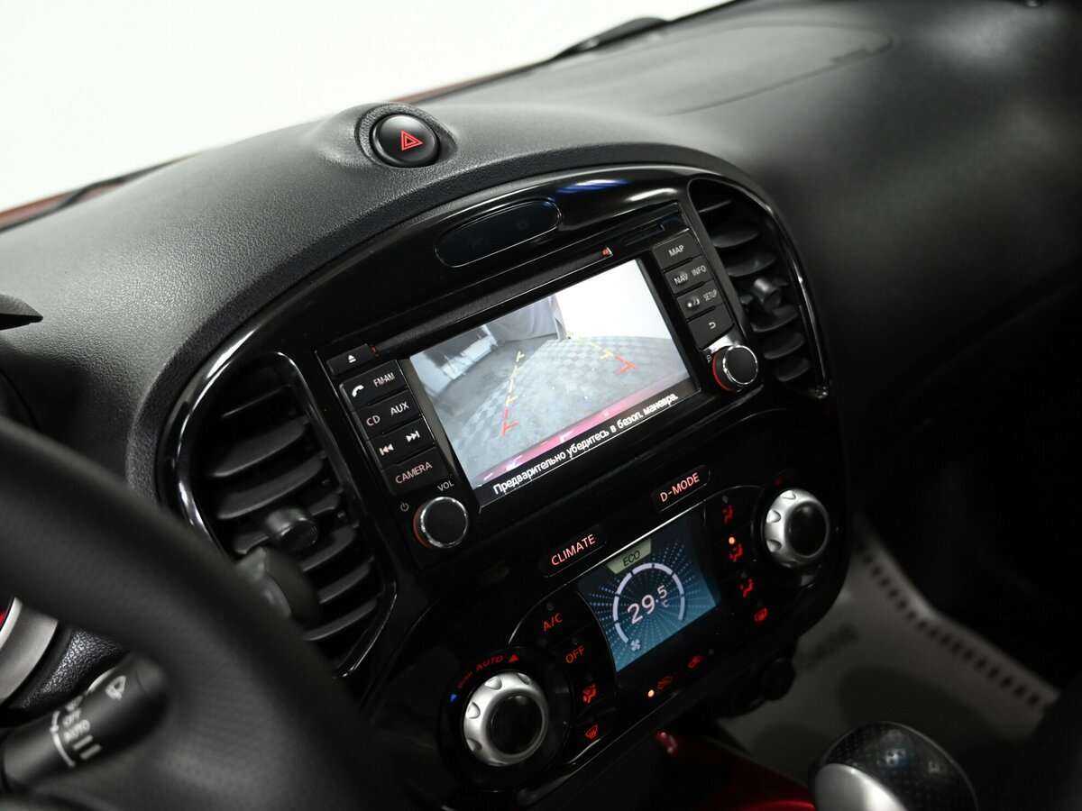 Nissan Juke, 2013 Фото №11