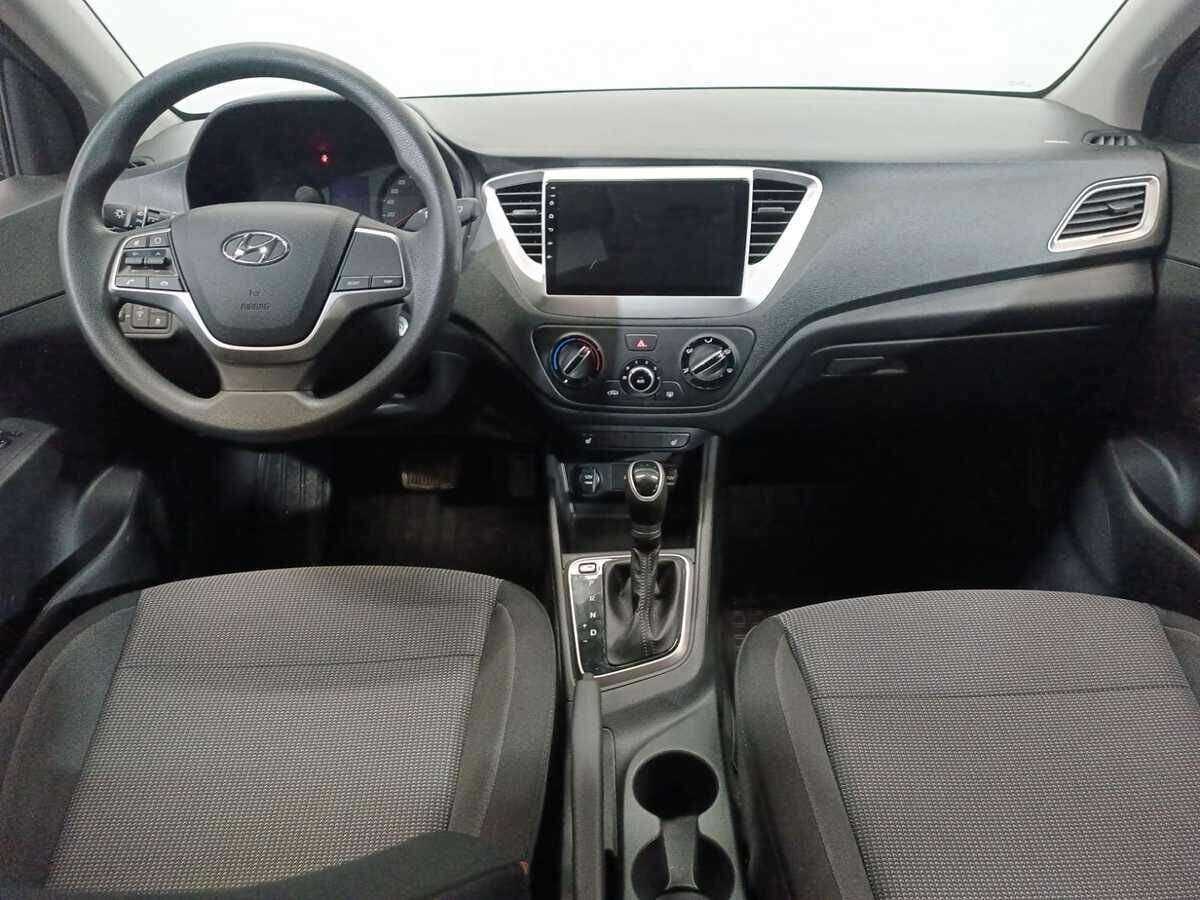 Hyundai Accent, 2023 Фото №9