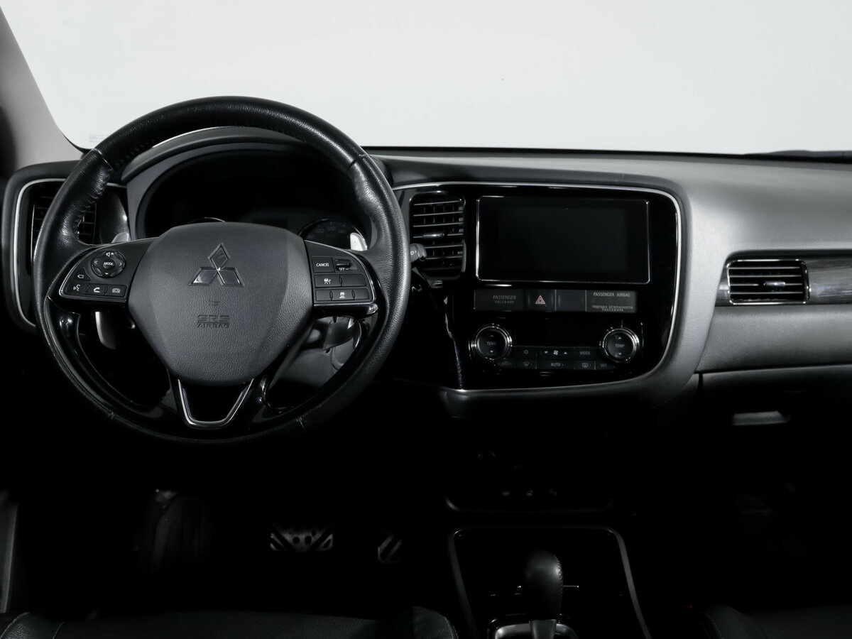 Mitsubishi Outlander III Рестайлинг 3, 2018 Фото №12
