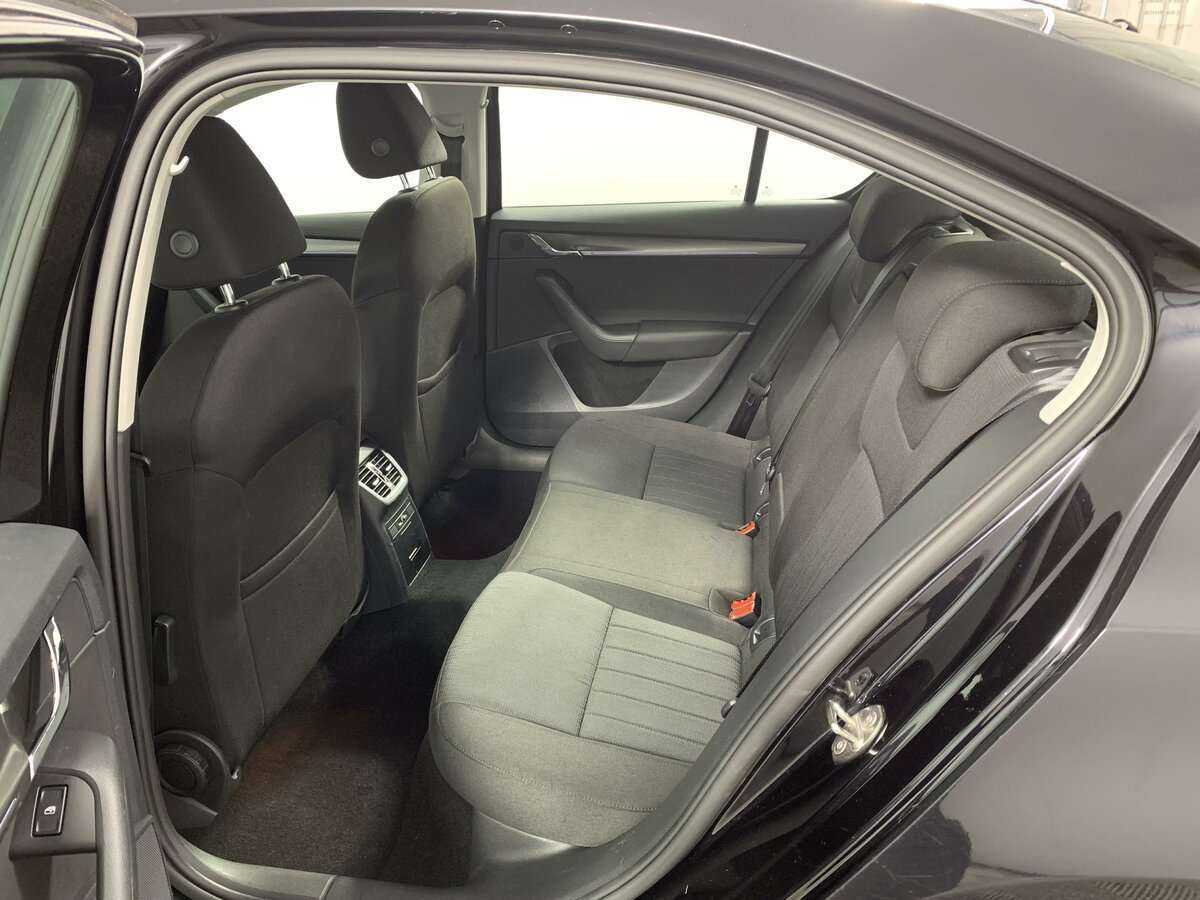 Skoda Octavia, 2018 Фото №8