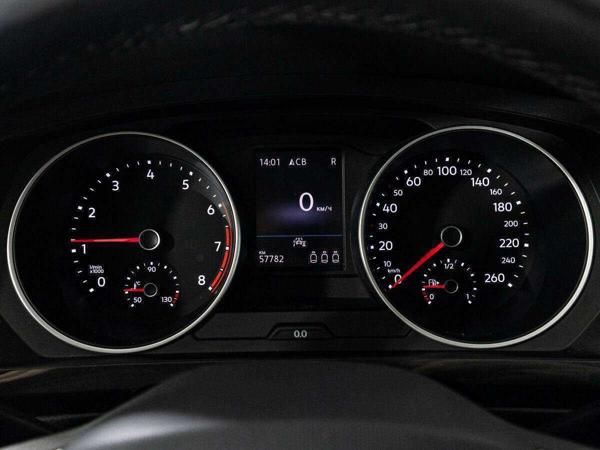 Volkswagen Tiguan, 2021 Фото №12