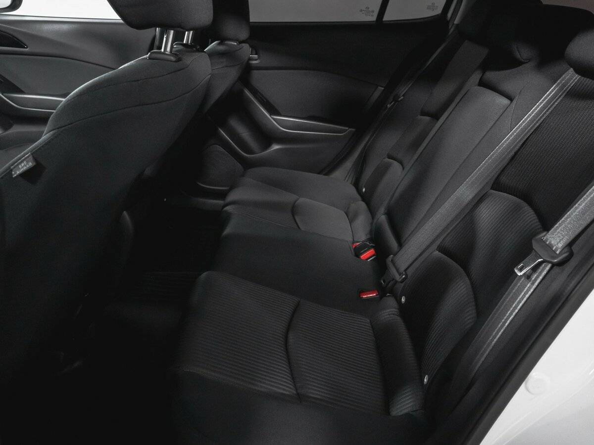 Mazda 3, 2016 Фото №10