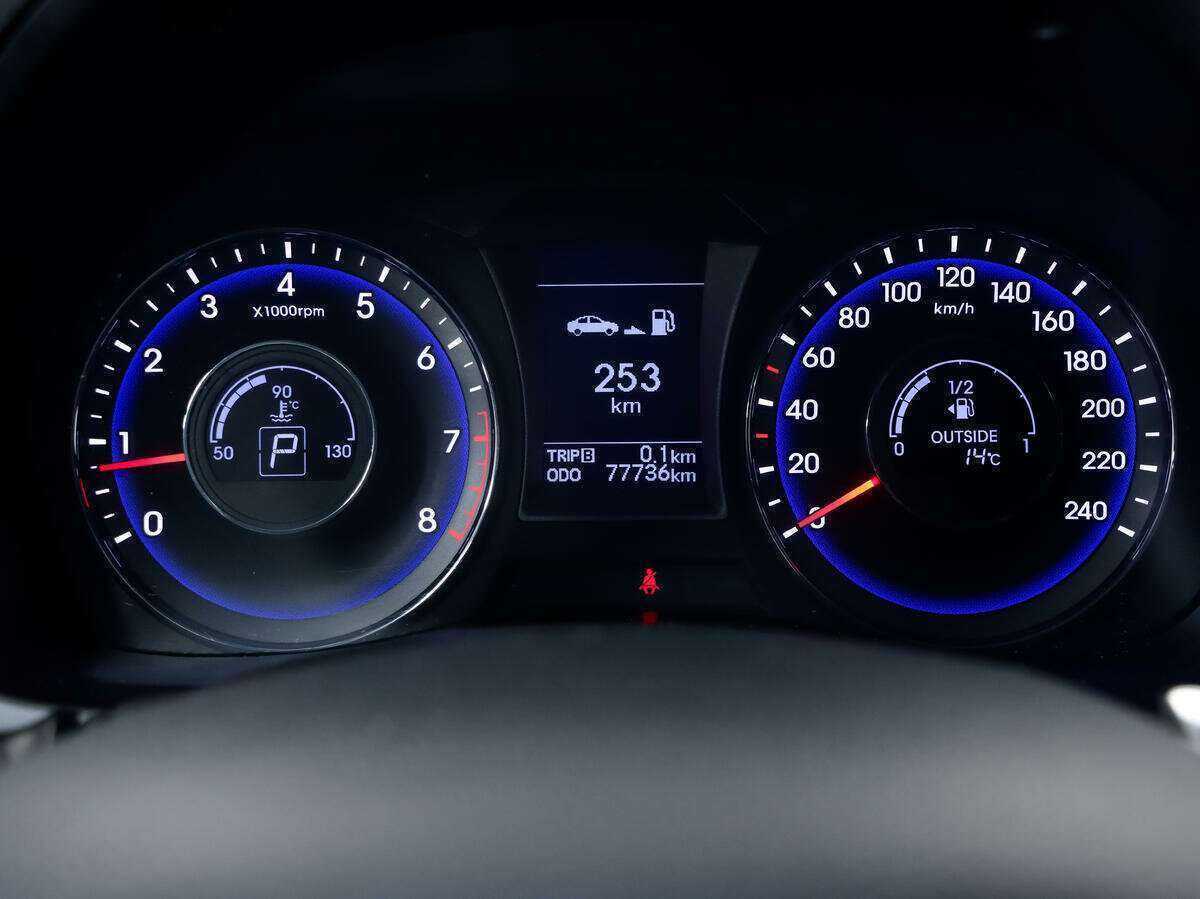 Hyundai i40, 2013 Фото №18