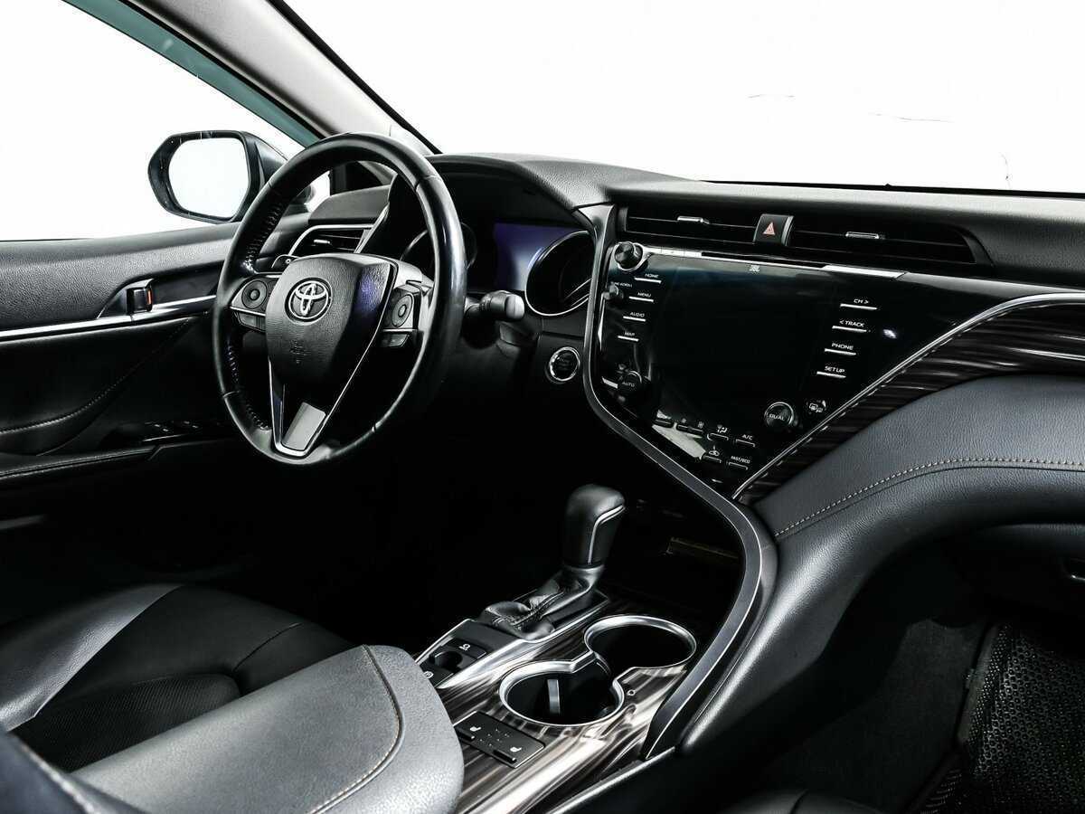 Toyota Camry, 2019 Фото №9