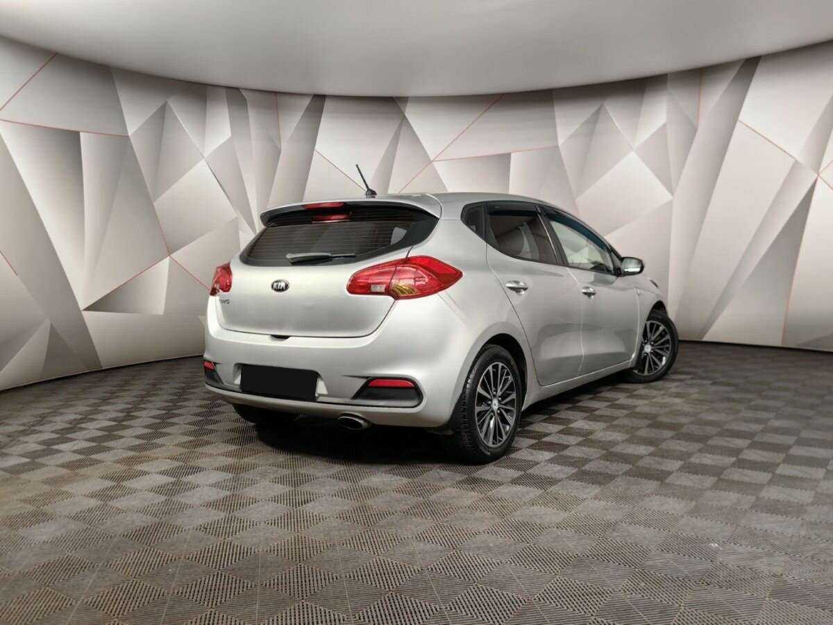 Kia Ceed, 2013 Фото №2