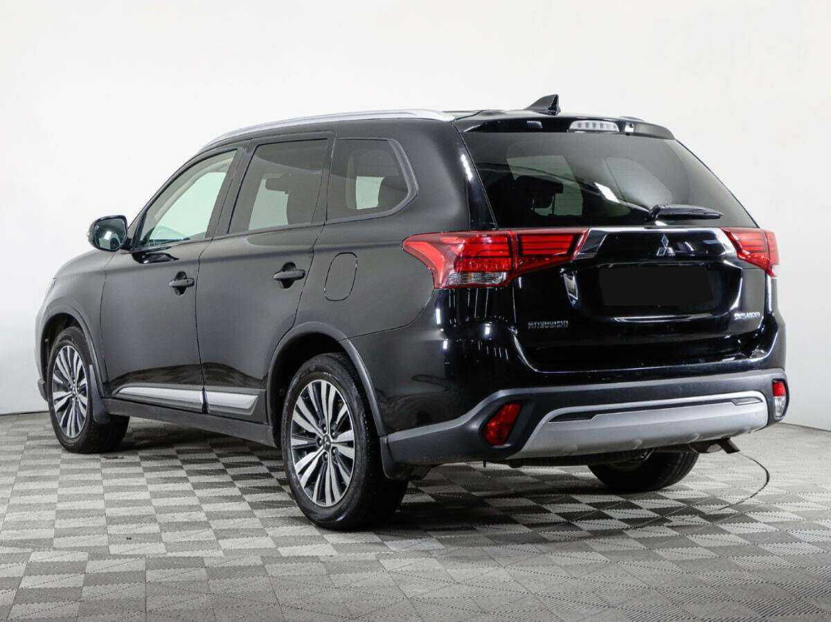 Mitsubishi Outlander, 2020 Фото №7