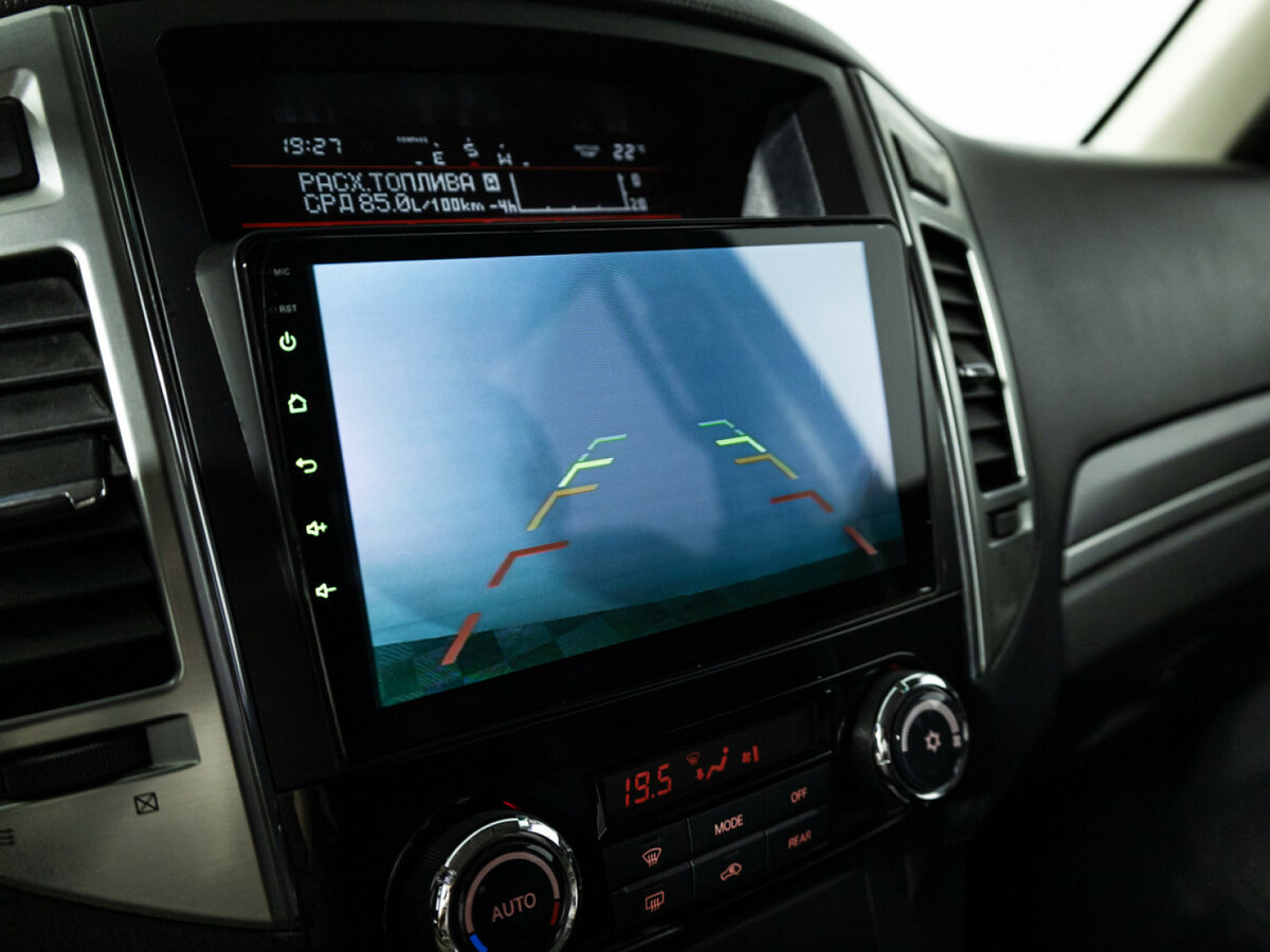 Mitsubishi Pajero IV Рестайлинг 2, 2015 Фото №14