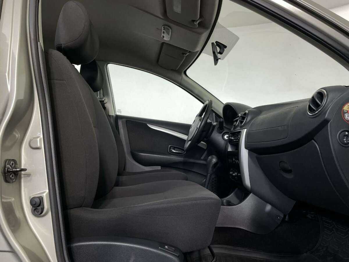 Nissan Almera, 2013 Фото №14