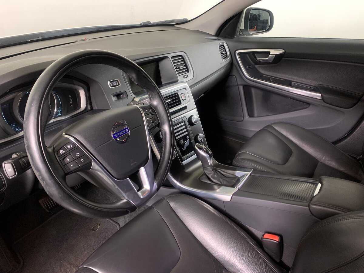 Volvo S60, 2013 Фото №11