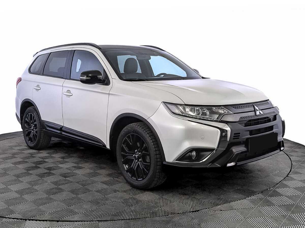 Mitsubishi Outlander, 2022 Фото №3