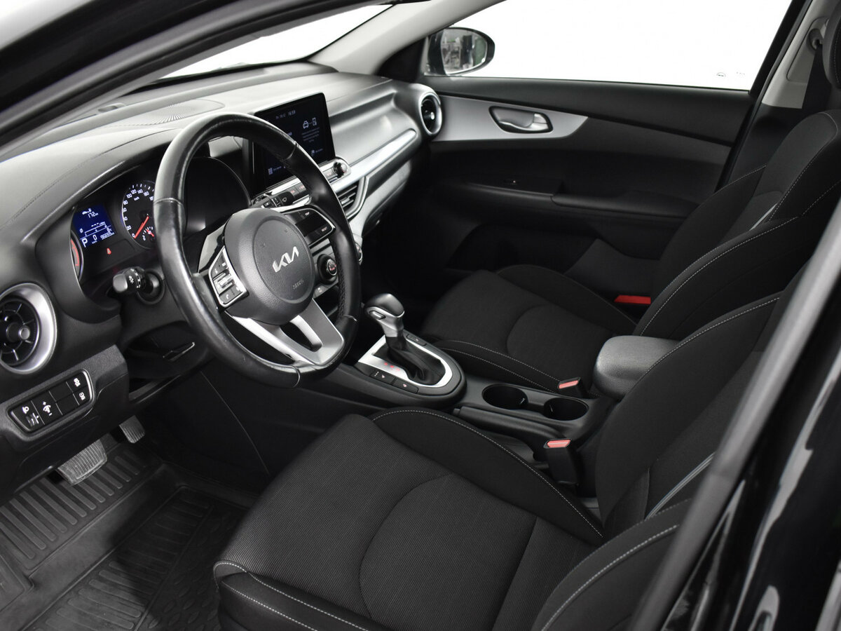 Kia Cerato IV Рестайлинг, 2022 Фото №8