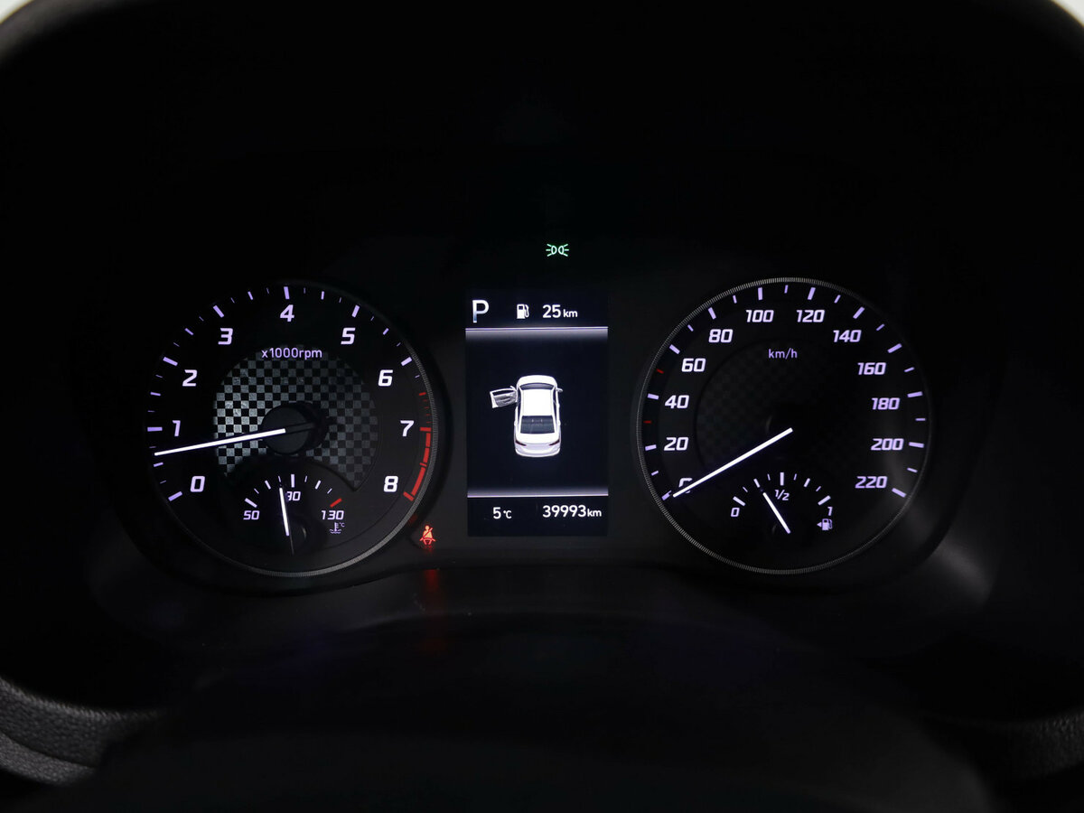 Hyundai Solaris II Рестайлинг, 2021 Фото №8