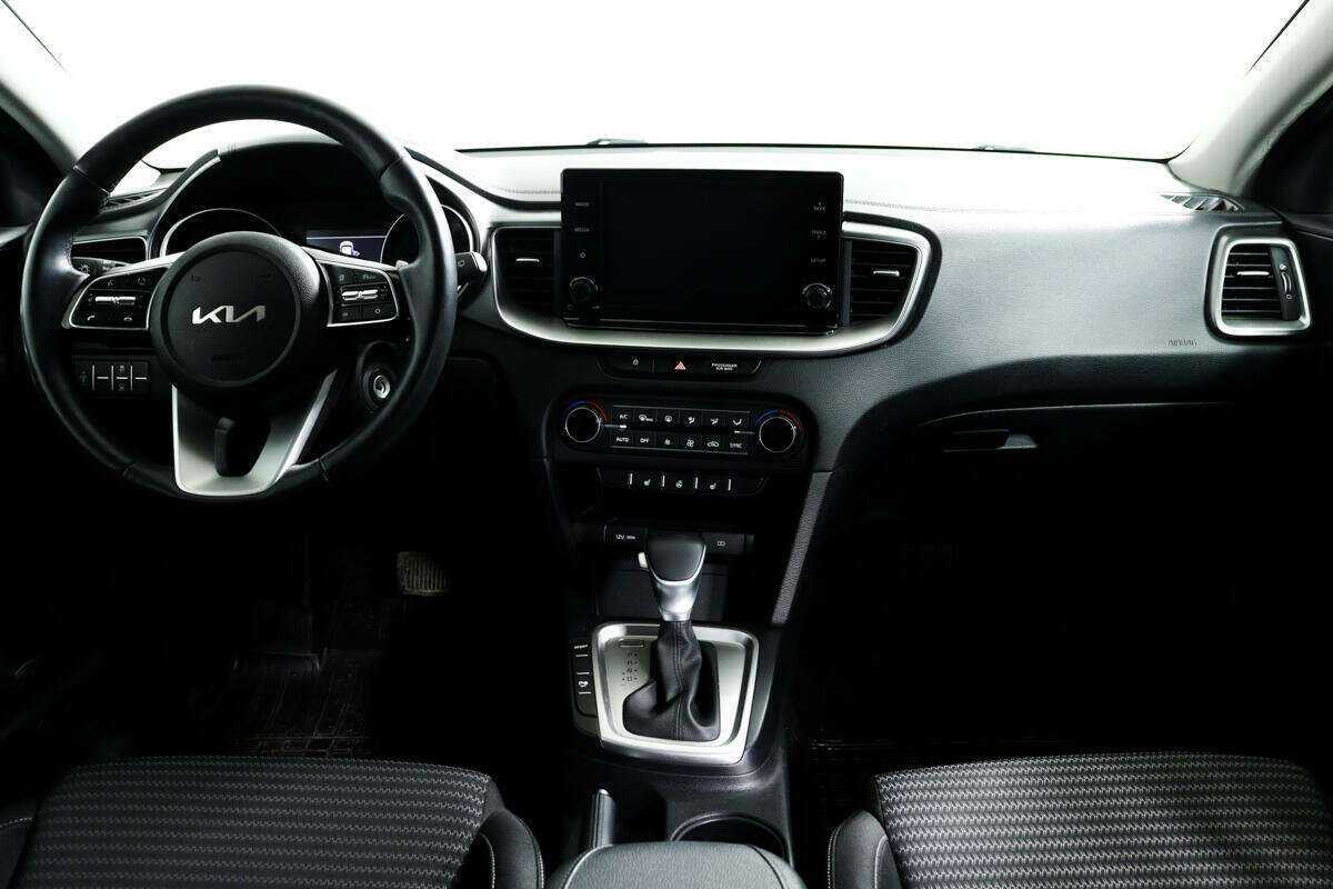 Kia XCeed, 2021 Фото №11