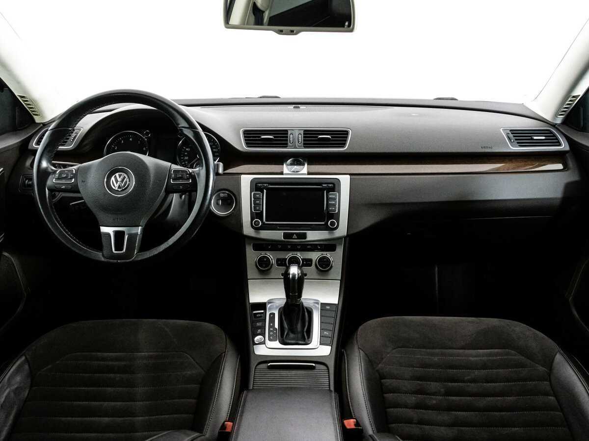 Volkswagen Passat, 2012 Фото №7