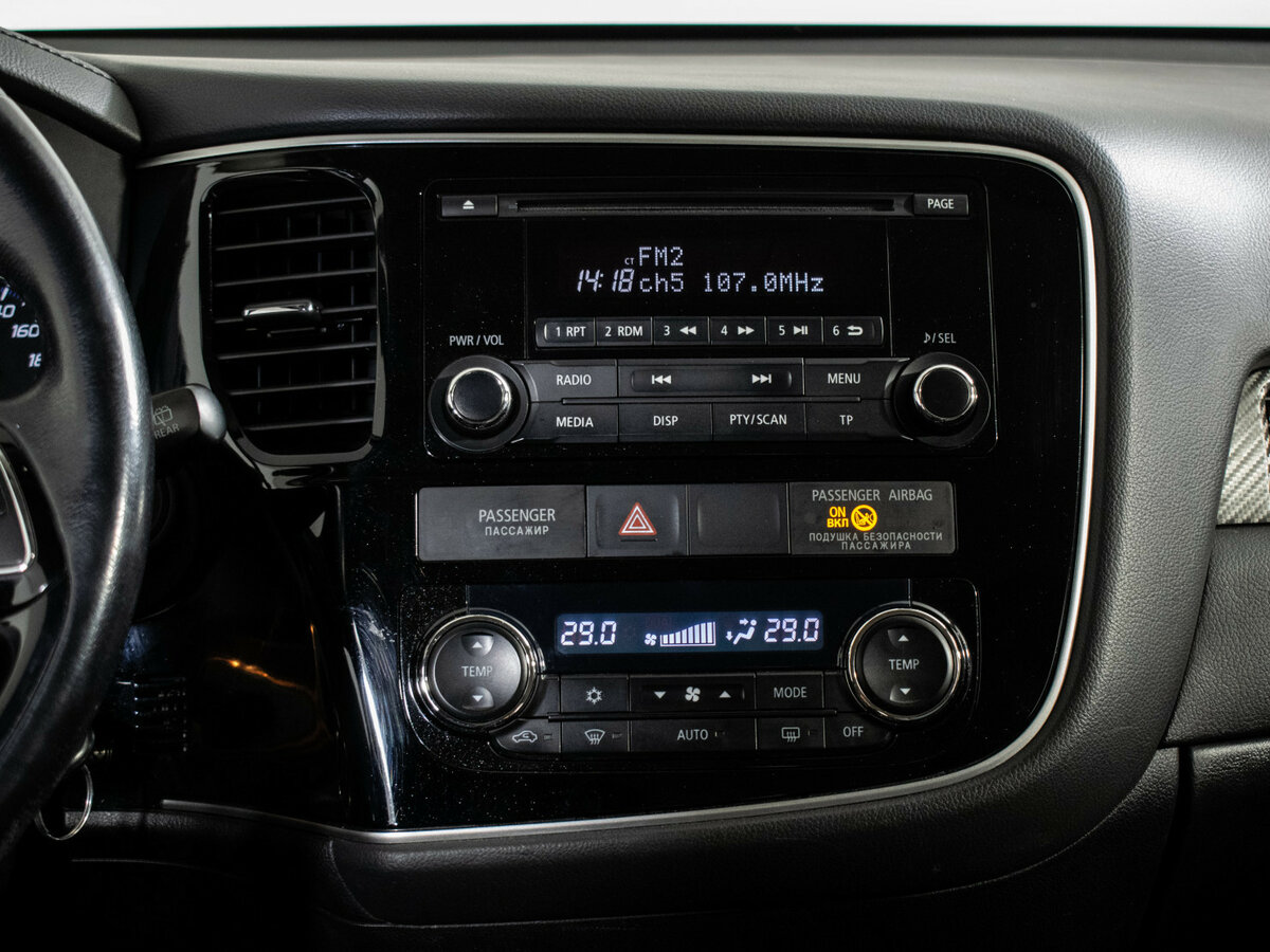 Mitsubishi Outlander III Рестайлинг 2, 2015 Фото №13