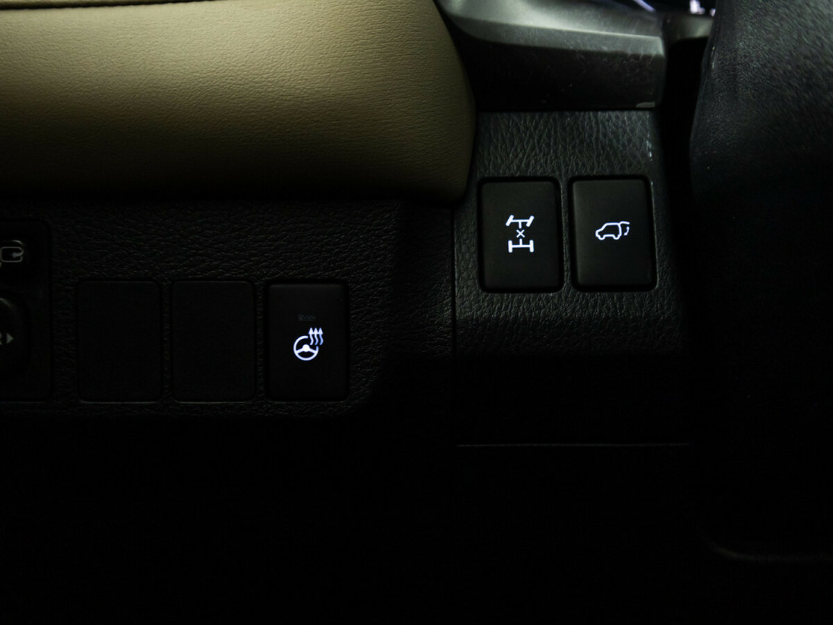 Toyota RAV4 IV (XA40) Рестайлинг, 2017 Фото №17
