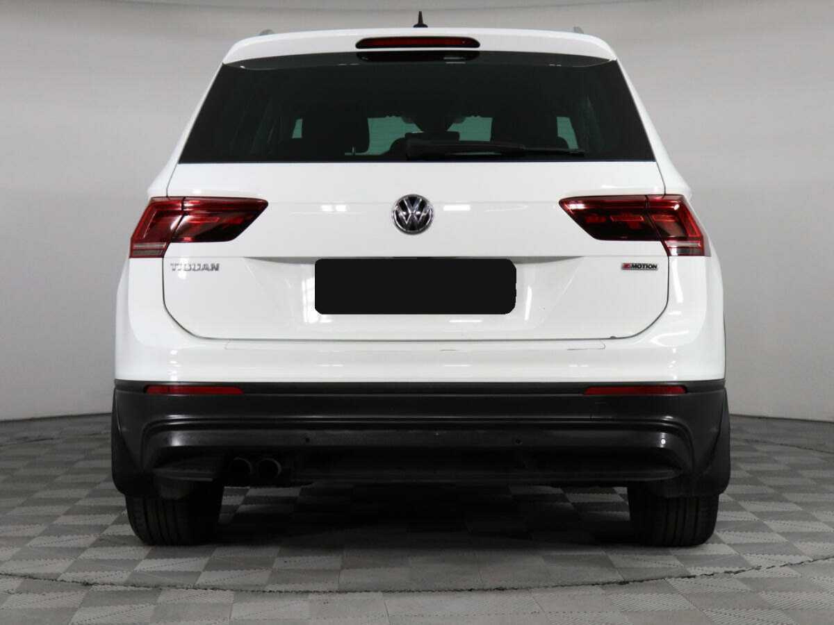 Volkswagen Tiguan, 2019 Фото №6