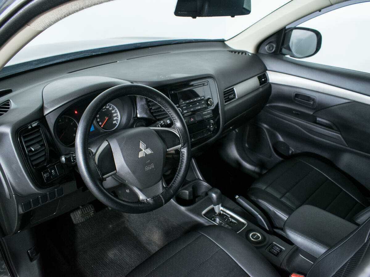 Mitsubishi Outlander, 2014 Фото №13
