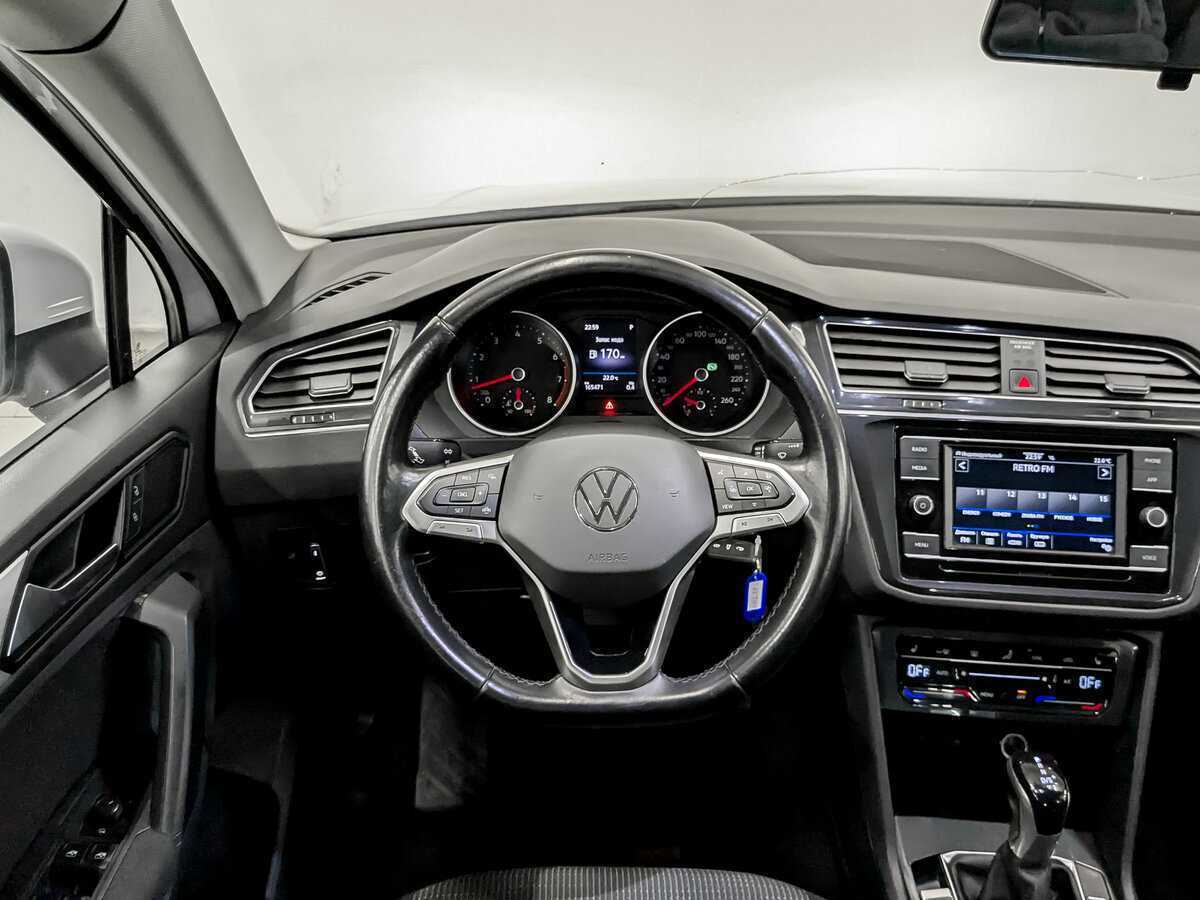 Volkswagen Tiguan, 2021 Фото №18