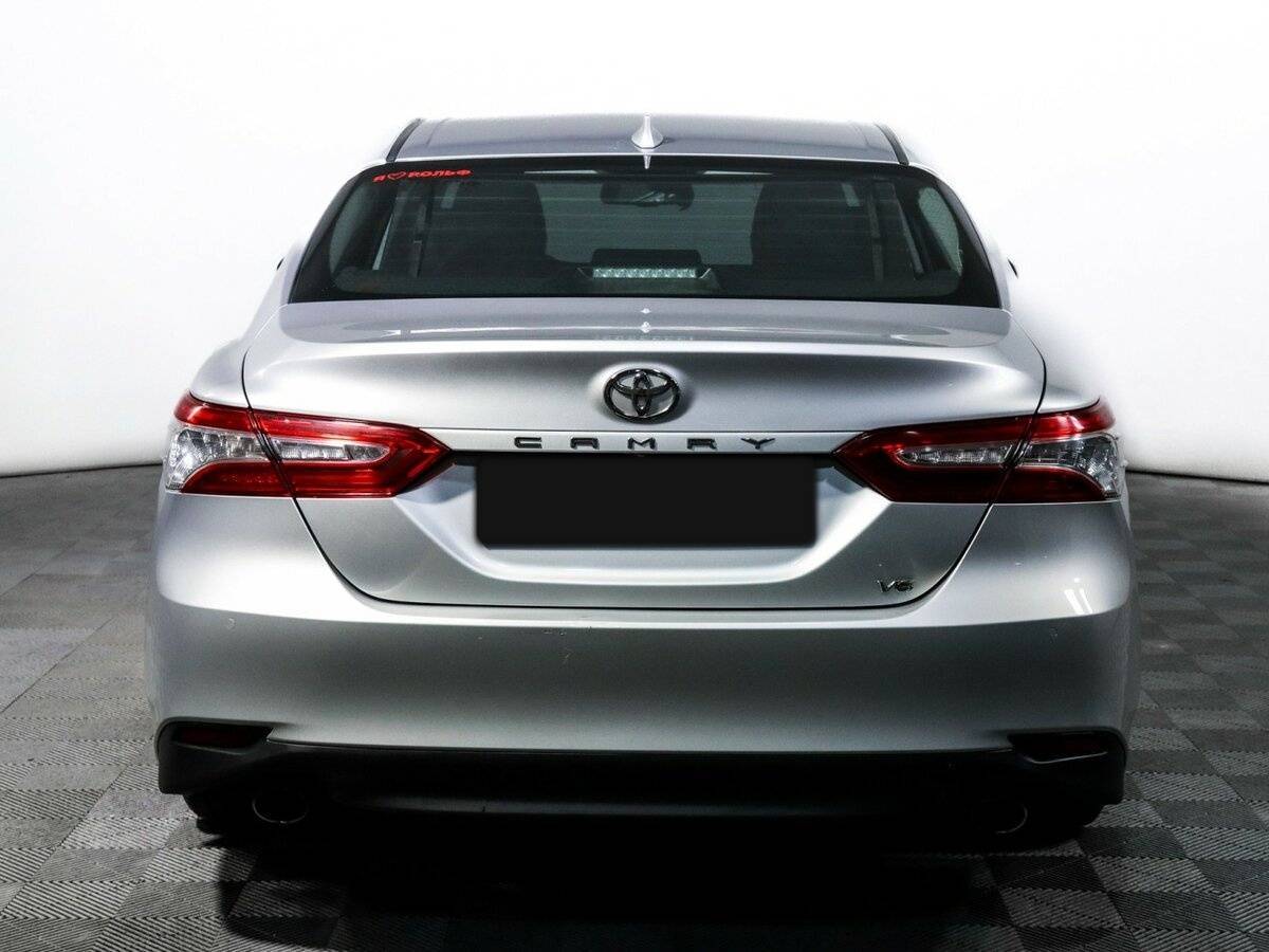 Toyota Camry, 2018 Фото №6