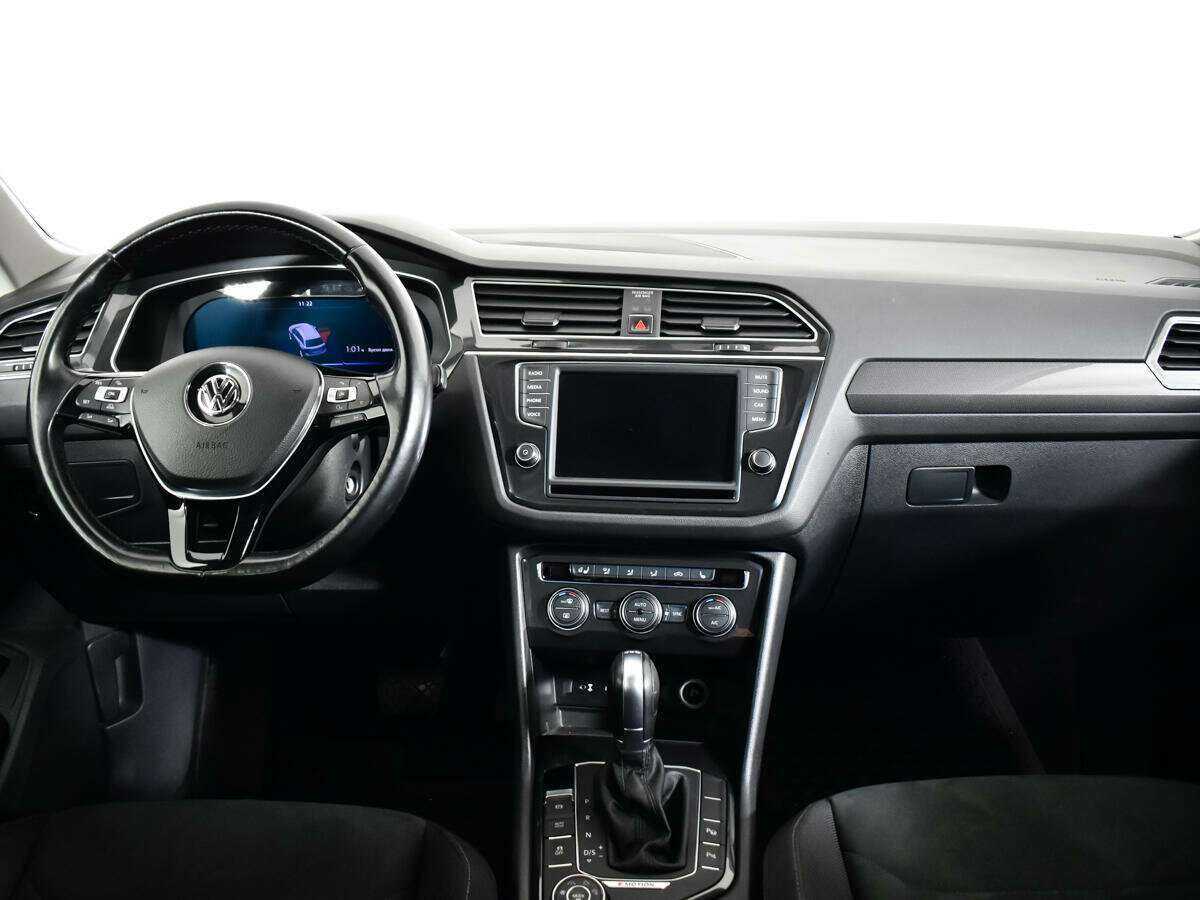 Volkswagen Tiguan, 2017 Фото №8