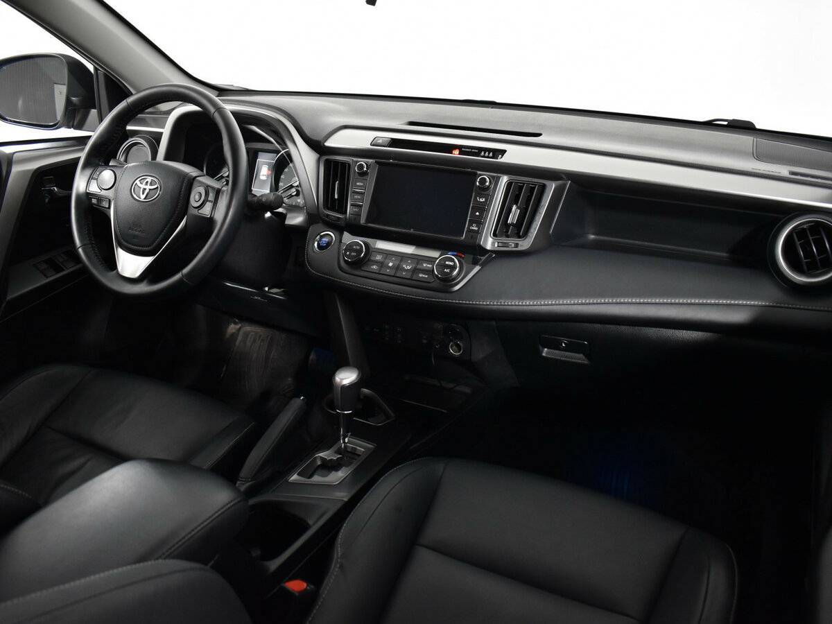 Toyota RAV4, 2018 Фото №9