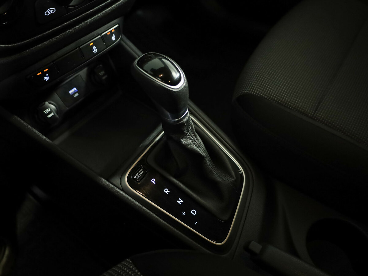 Hyundai Solaris II Рестайлинг, 2021 Фото №9