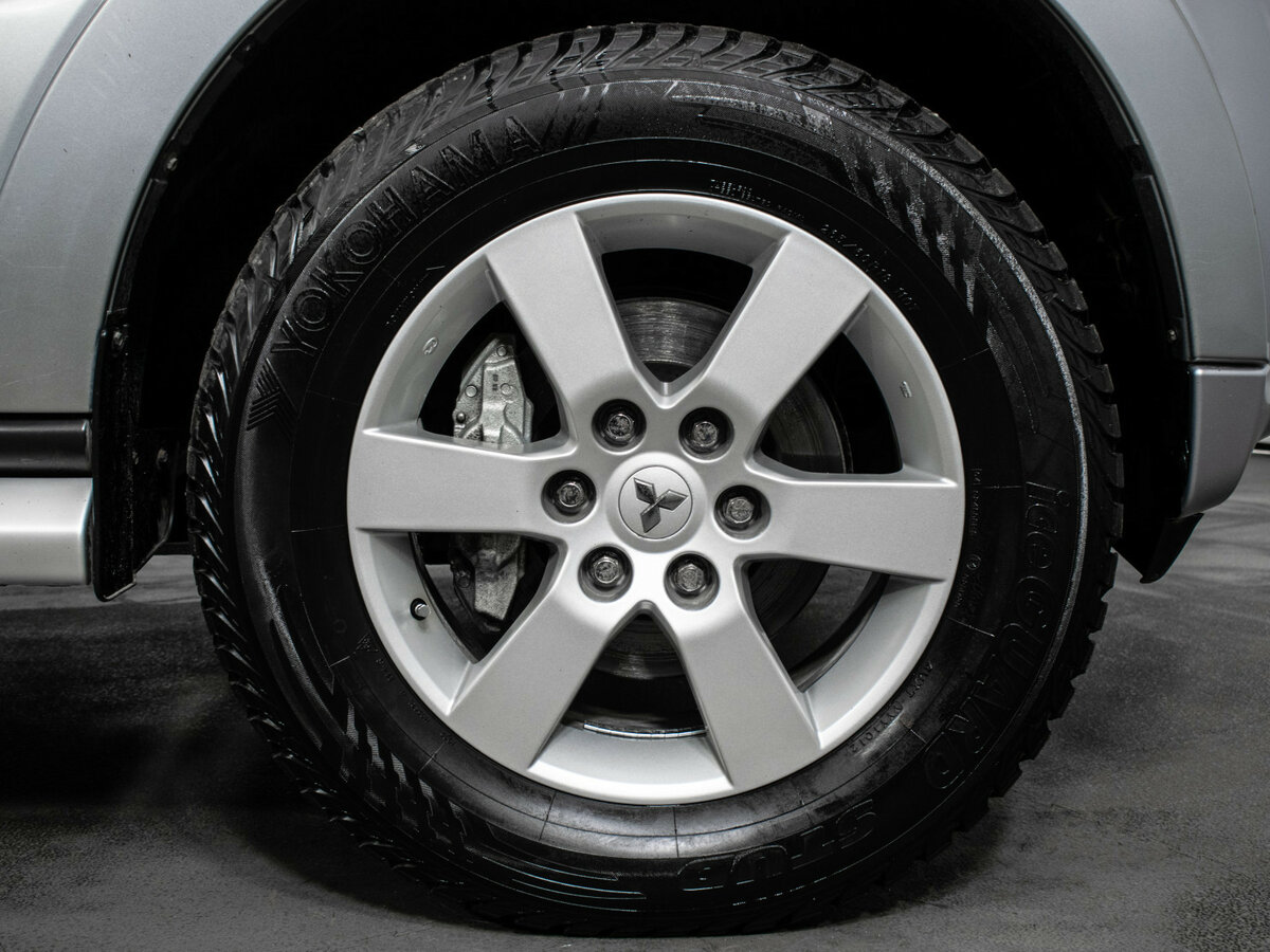 Mitsubishi Pajero IV Рестайлинг 1, 2012 Фото №16