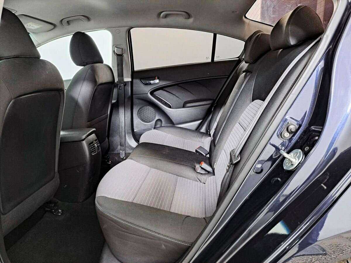 Kia Cerato, 2019 Фото №9