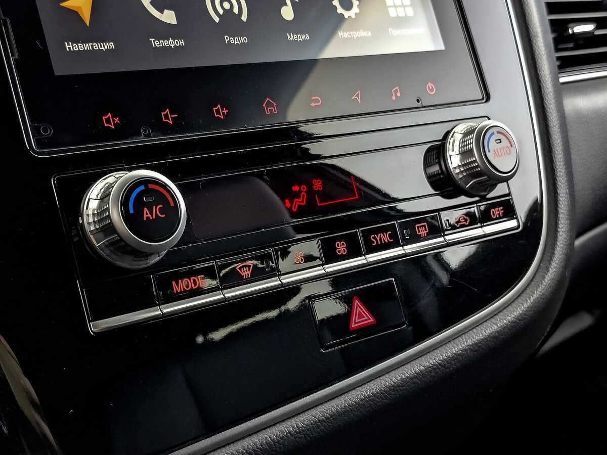 Mitsubishi Outlander, 2022 Фото №21