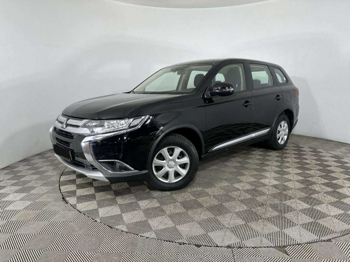 Mitsubishi Outlander, 2017 Фото №1