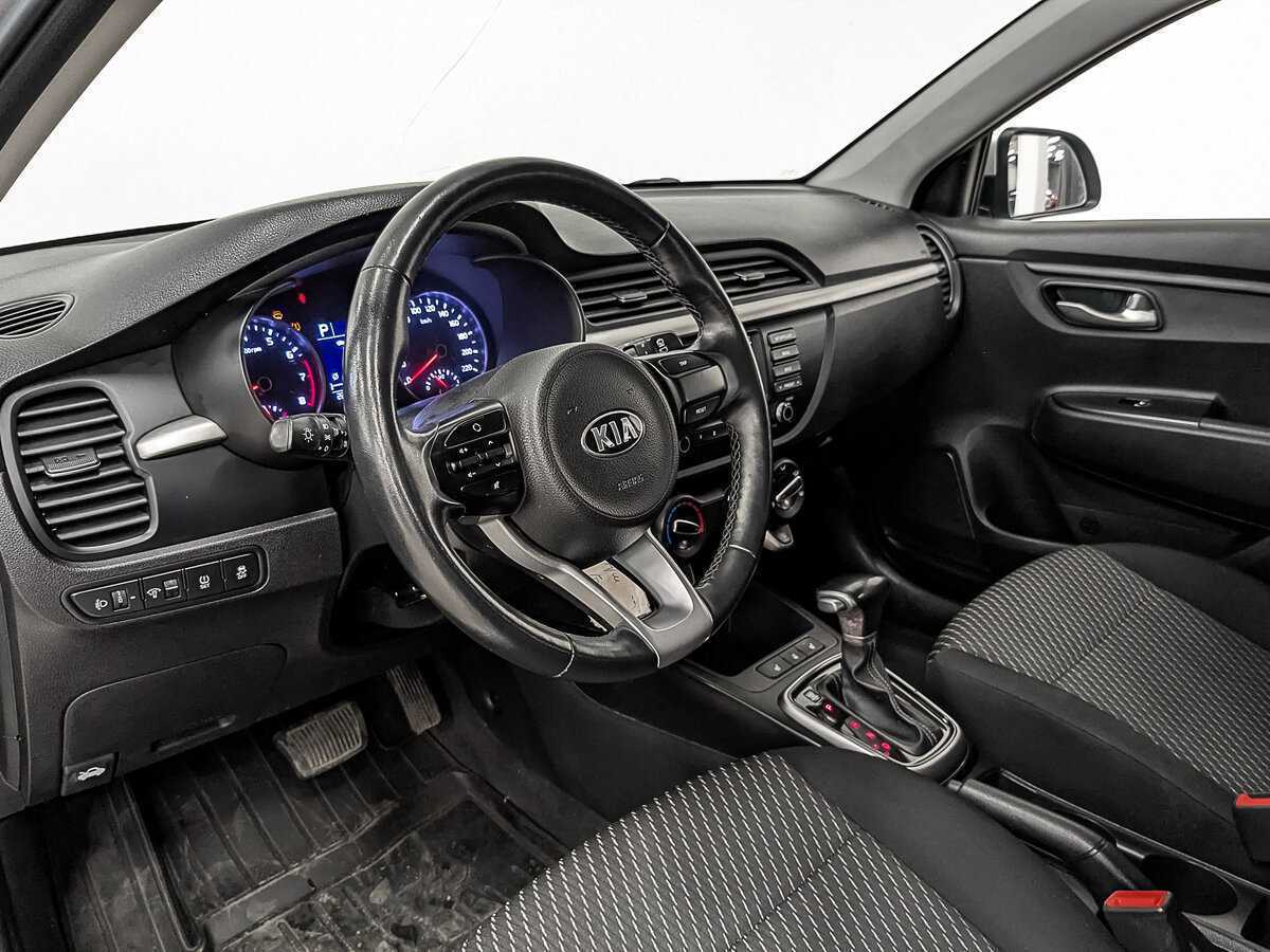 Kia Rio X-Line, 2020 Фото №15