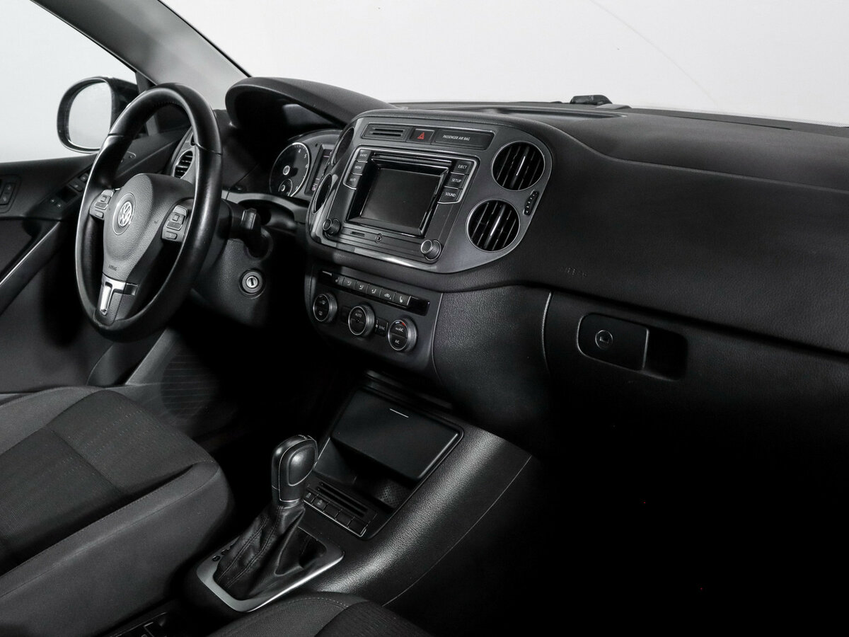 Volkswagen Tiguan I Рестайлинг, 2016 Фото №9