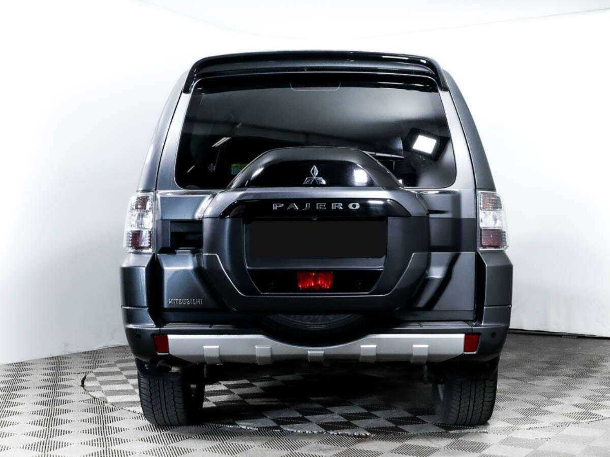 Mitsubishi Pajero, 2018 Фото №5