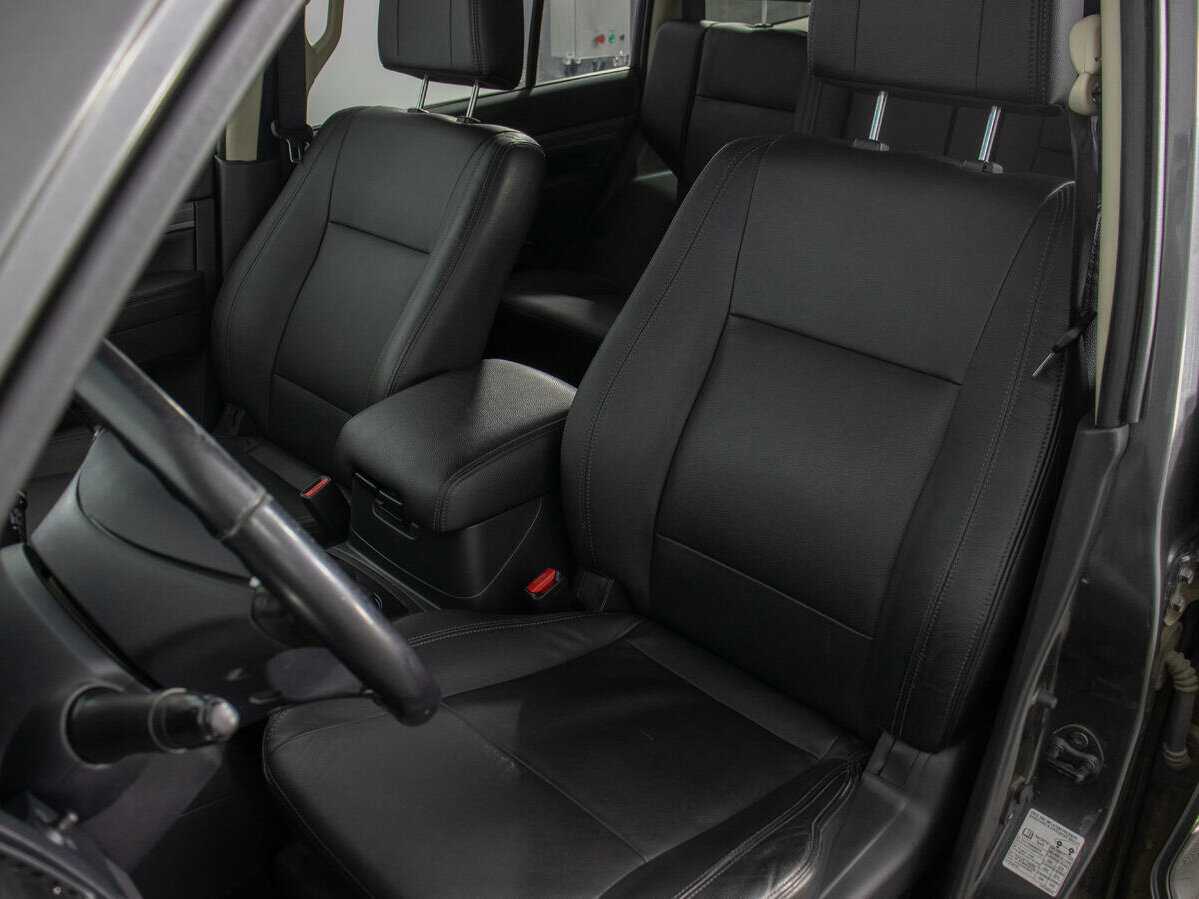 Mitsubishi Pajero, 2017 Фото №12