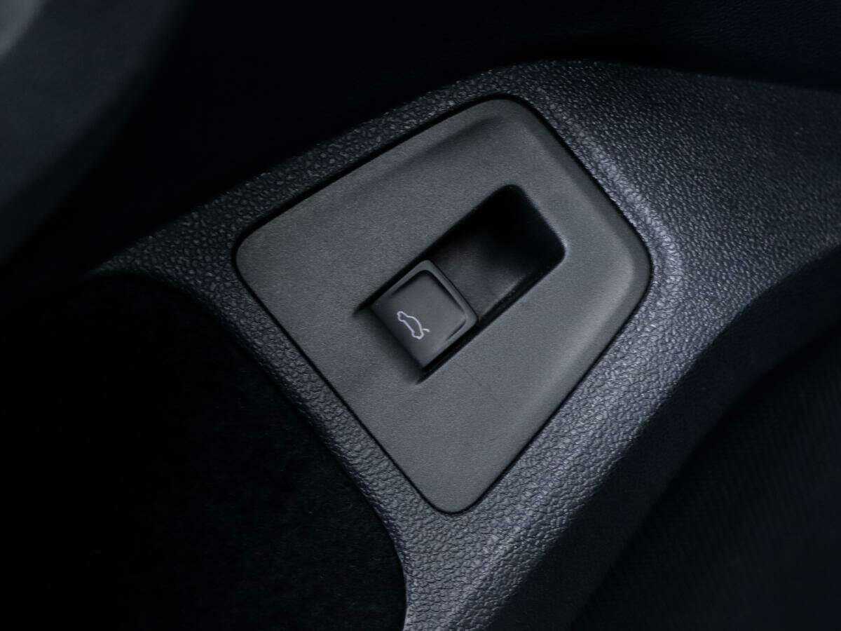 Volkswagen Tiguan, 2019 Фото №13