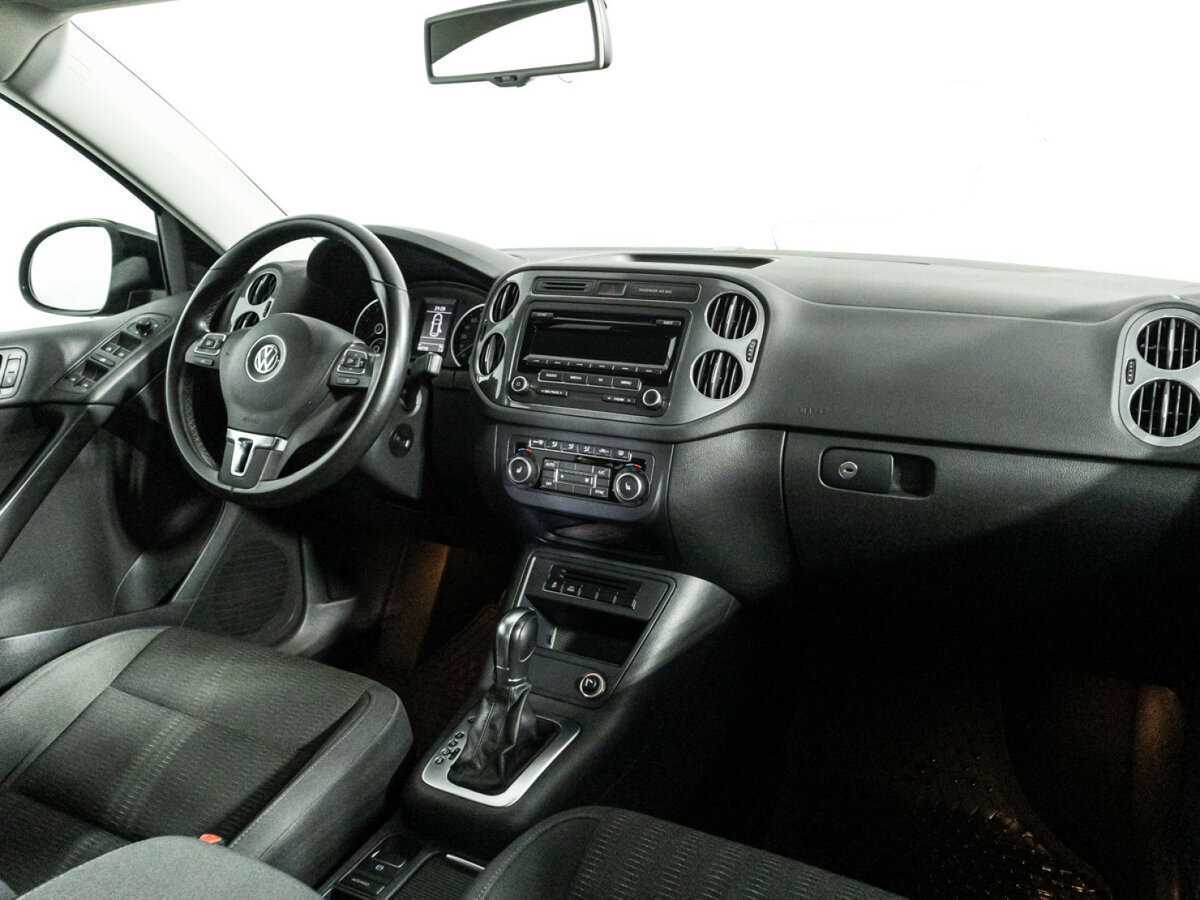 Volkswagen Tiguan, 2015 Фото №9