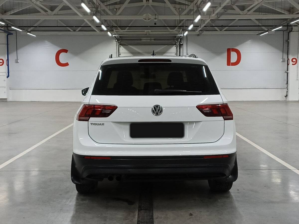 Volkswagen Tiguan, 2019 Фото №6