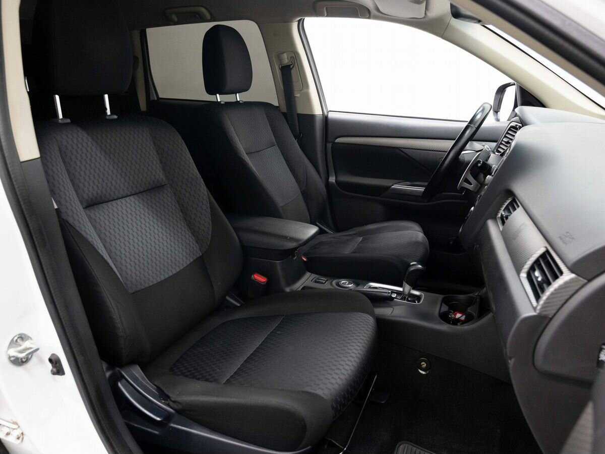 Mitsubishi Outlander, 2012 Фото №14