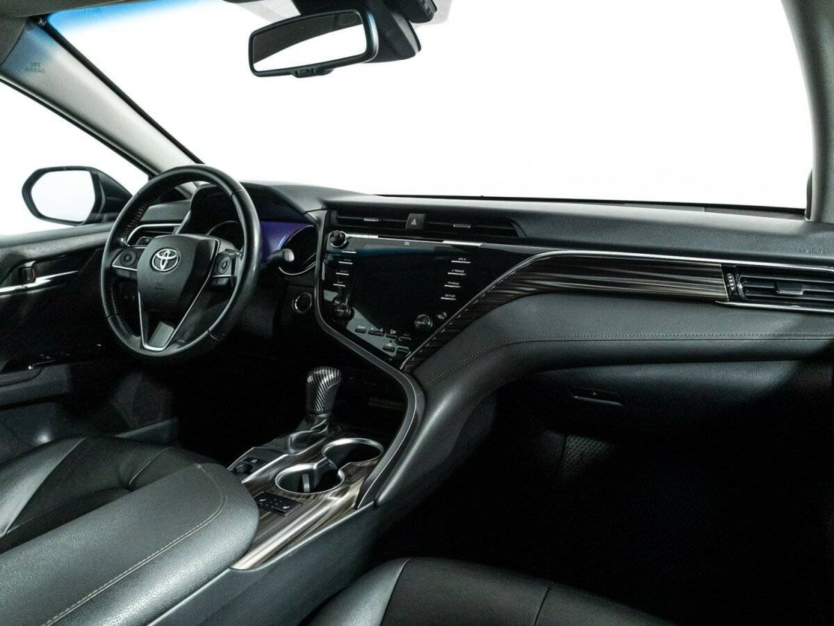 Toyota Camry, 2018 Фото №9