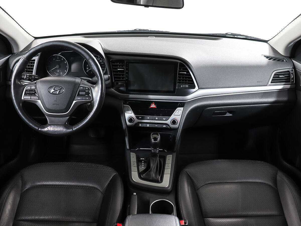 Hyundai Elantra, 2017 Фото №11