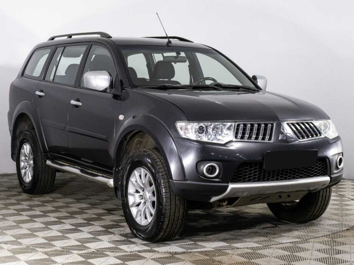 Mitsubishi Pajero Sport, 2012 Фото №3