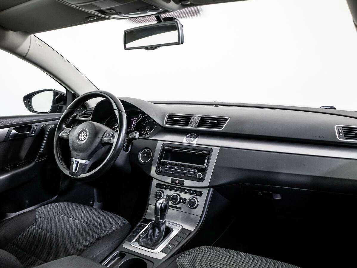 Volkswagen Passat, 2012 Фото №9