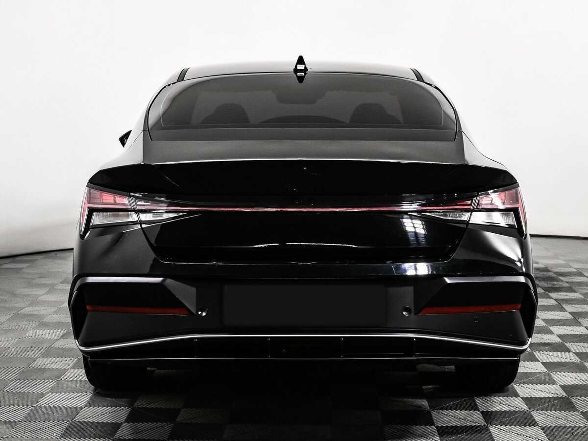 Hyundai Elantra, 2024 Фото №6