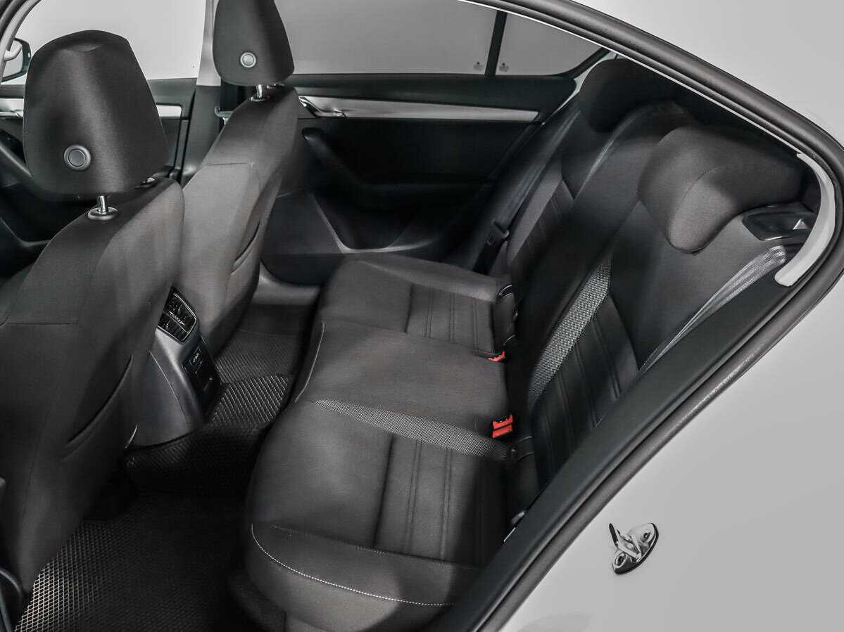 Skoda Octavia, 2018 Фото №10