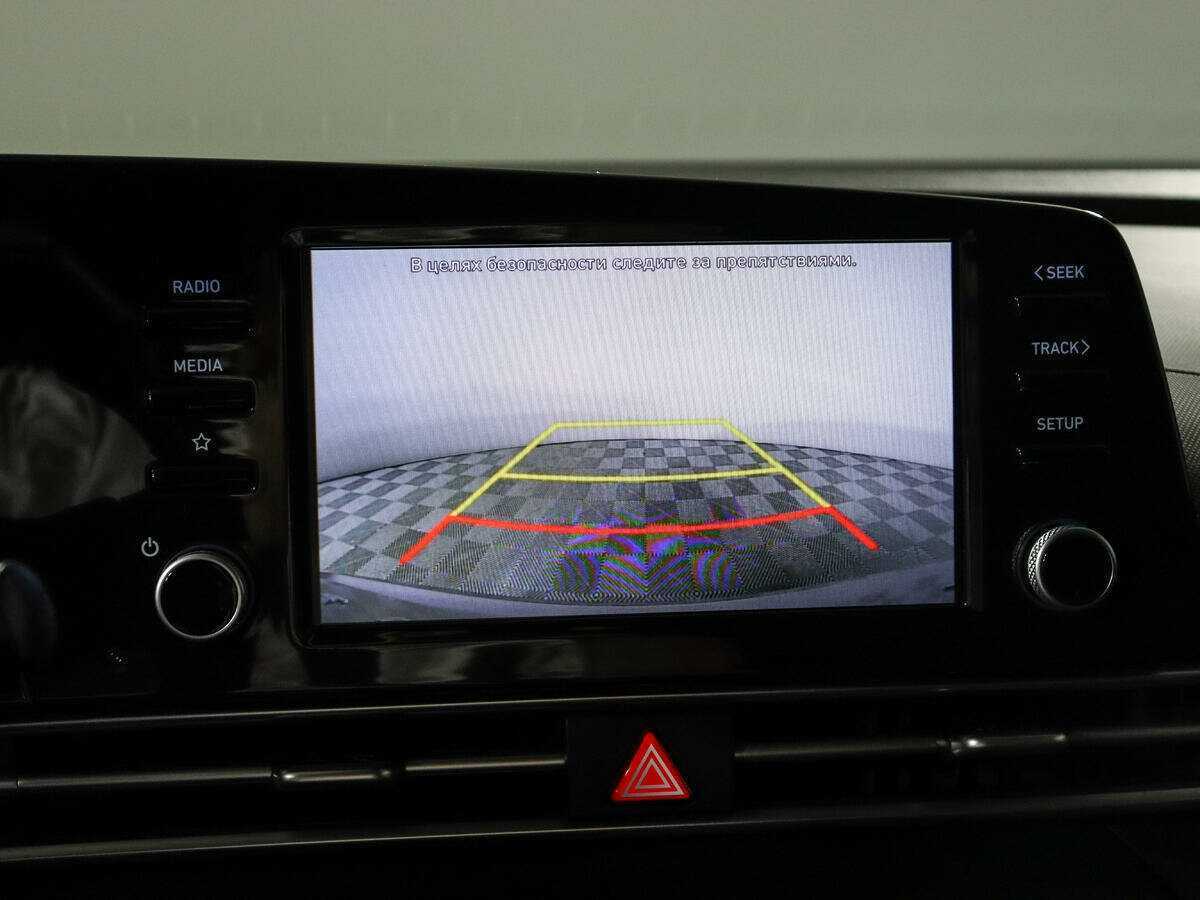 Hyundai Elantra, 2022 Фото №15