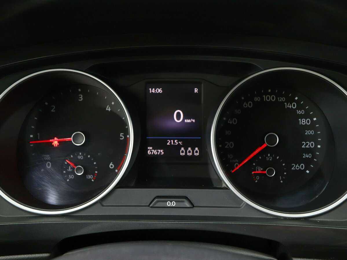 Volkswagen Tiguan, 2018 Фото №19